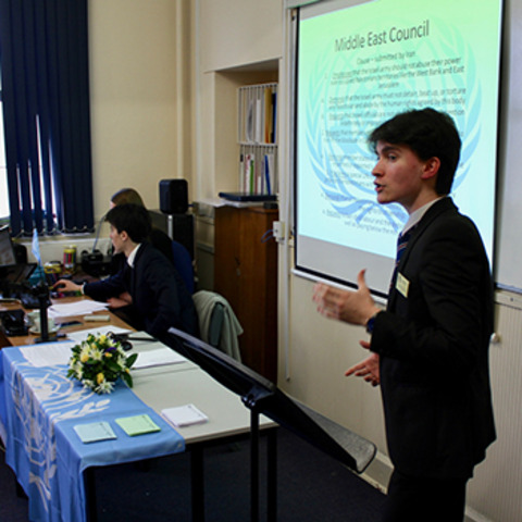 Canford_Model_UN