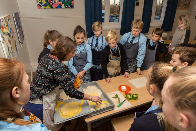 CPS Food Tech- Pizza making 6.3-0280_52683