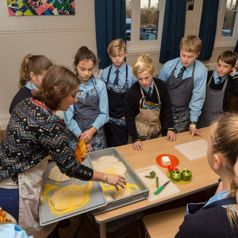 CPS Food Tech- Pizza making 6.3-0280_52683
