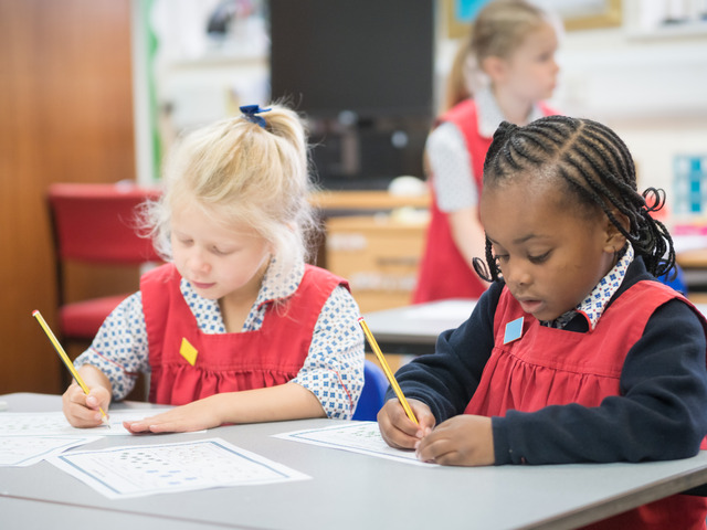 020 17thSept2018 - Godolphin School - photo by Ash Mills