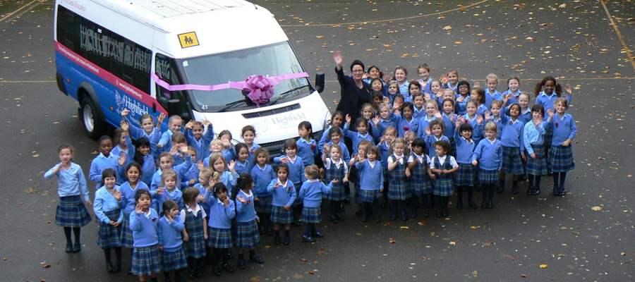MINIBUS OFFICIAL