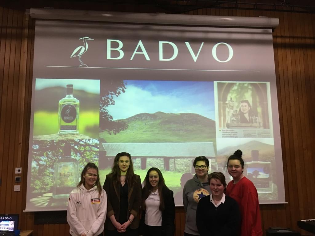 Women and Business lecture - Helen Stewart, ower of Badvo Gin, with girls from Kilgraston at the school on 25.2.20 2 (4)