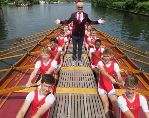 Chris Evans with Kingston Grammar School Rowers