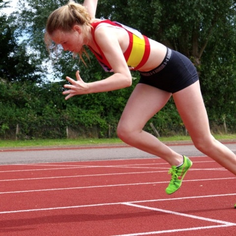 Chloe in full flight