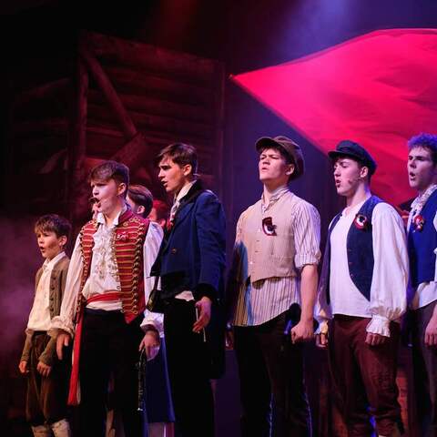 LSF_LesMis_1