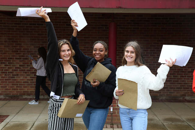 STEM success in GCSE results for Berkshire school