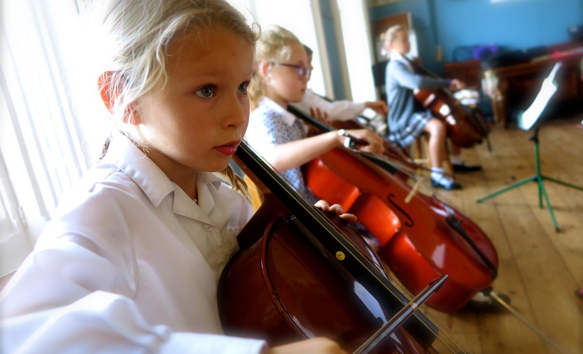 cello lesson