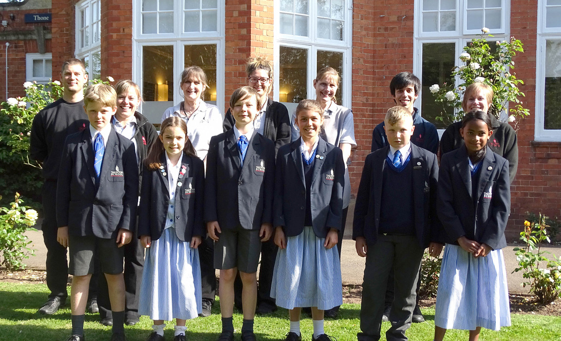 Cleaning team with Prep Children Green School 2019 web