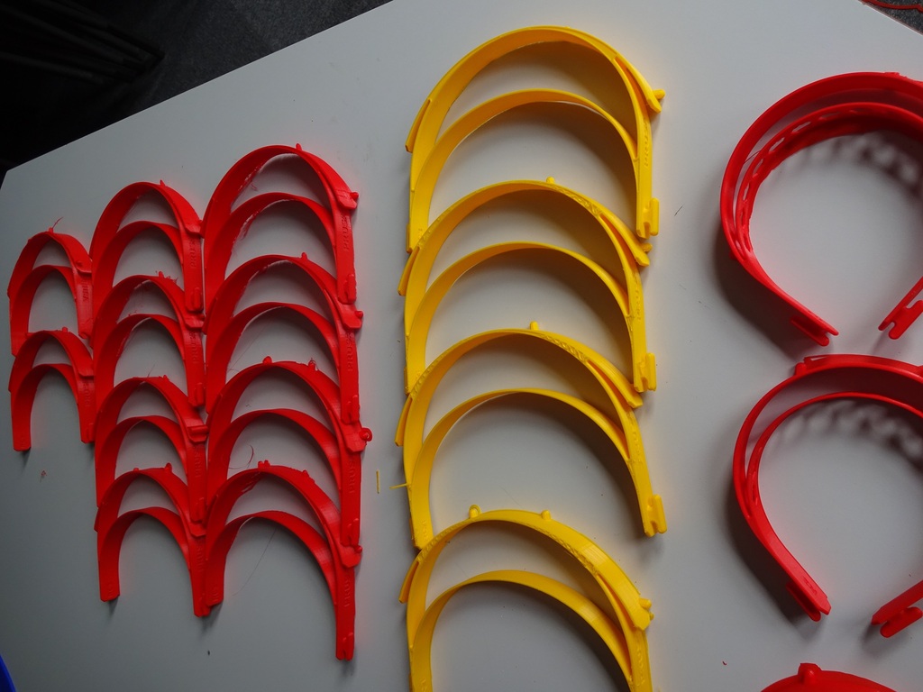 Taunton School 3D printing visors NHS (1)