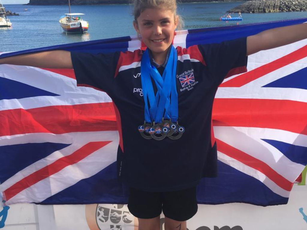 Emily Miller GBR Champion (1)