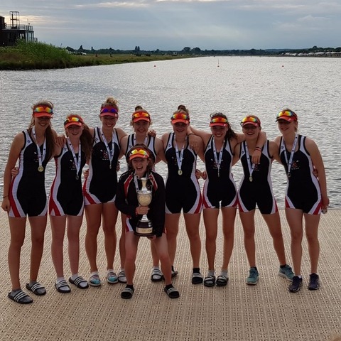 LEH's 1st VIII celebrate