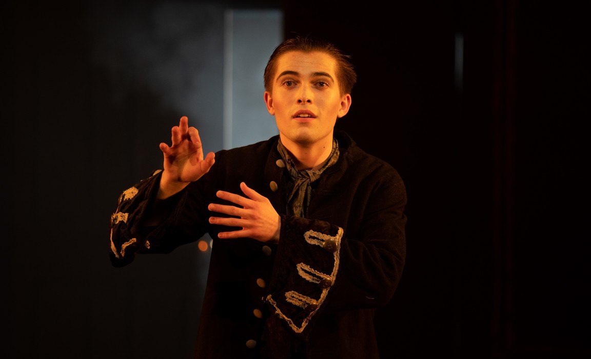 Aidan M as Salieri