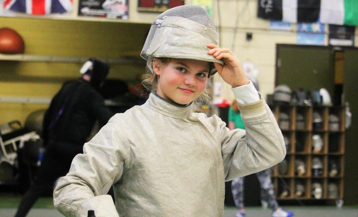 THS-News-MelissaInternationalFencing