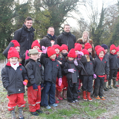 WHSgroundsteamwithkids